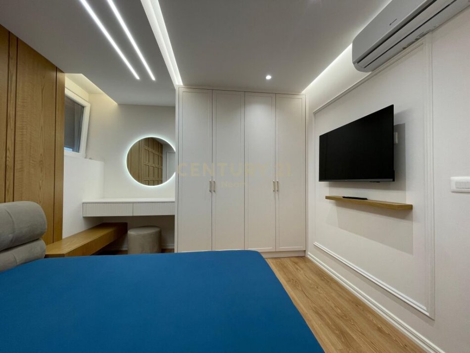 Tirane, jepet me qera apartament 1+1 Kati 1, 55 m² 600 € (Tirana e Re)