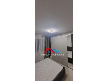 Tirane, jepet me qera apartament 1+1 Kati 7, 68 m² 650 € (Komuna e Parisit)