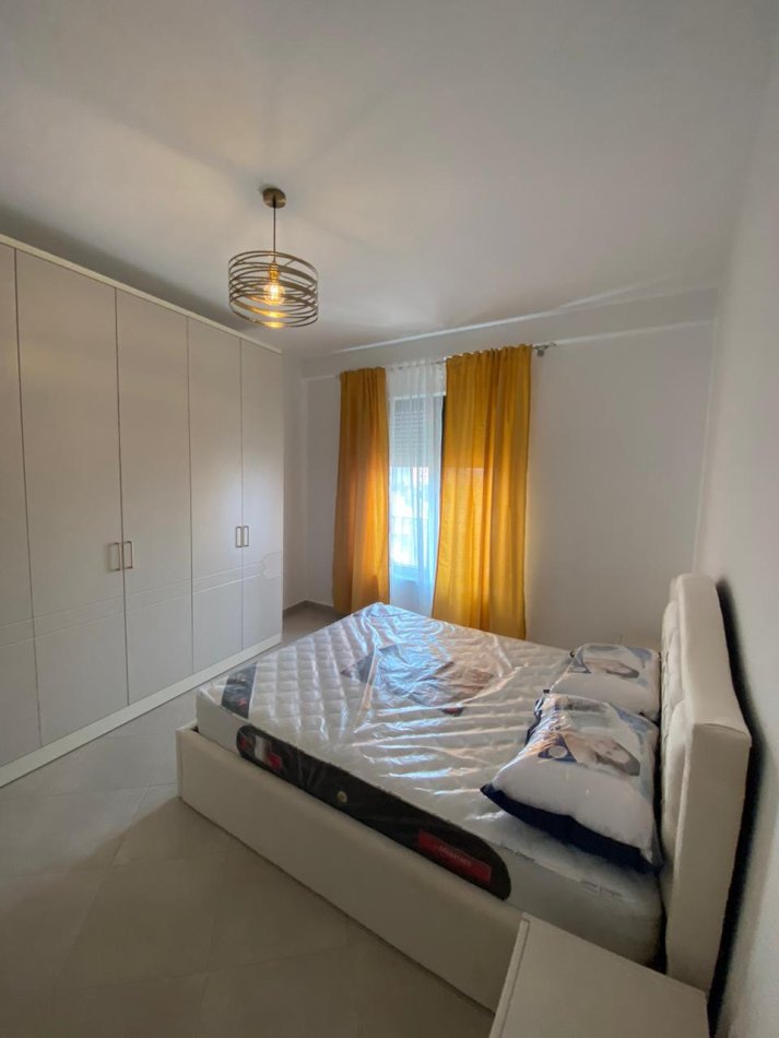 Tirane, jepet me qera apartament 2+1 Kati 6, 90 m² 600 € (Sacioni Trenit ,Lura)
