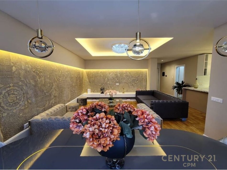 Tirane, shes apartament 3+1+Aneks+Ballkon Kati 2, 130 m² 350.000 € (Rruga e Elbasanit)