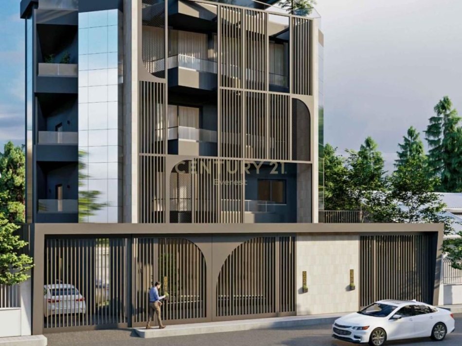 Tirane, jap me qera ambjent biznesi , 586 m² 5.000 € (Blloku i Vilave Selite, Komuna e Parisit)