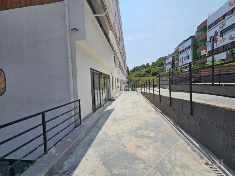 Tirane, shes apartament 3+1+2 + VERANDE , 144 m² 250.000 € (Kodra e Diellit Residence)
