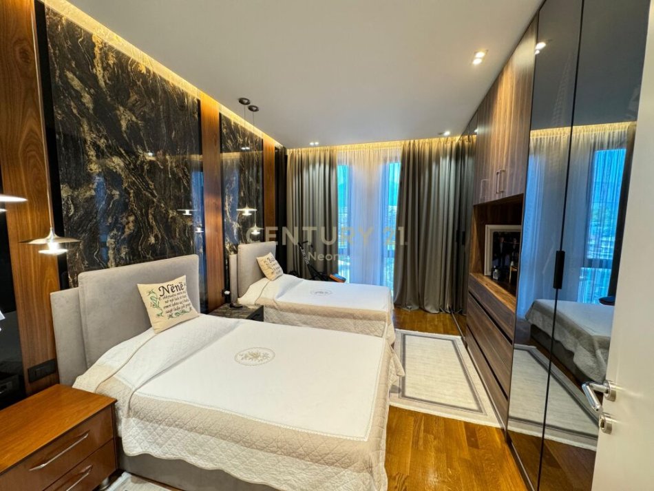 Tirane, shes apartament 1+1+POST PARKIMI , 85 m² 320.000 € (Park Gate, Rruga e Elbasanit)