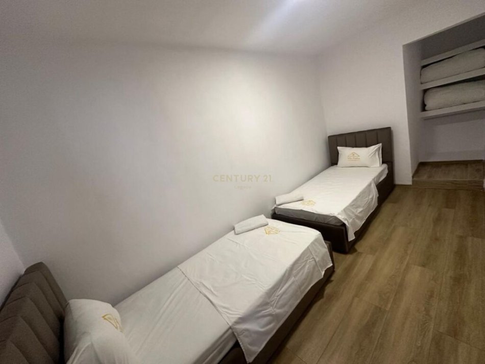 Tirane, jepet me qera apartament 1+1 Kati 1, 90 m² 550 € (Rruga e Elbasanit)