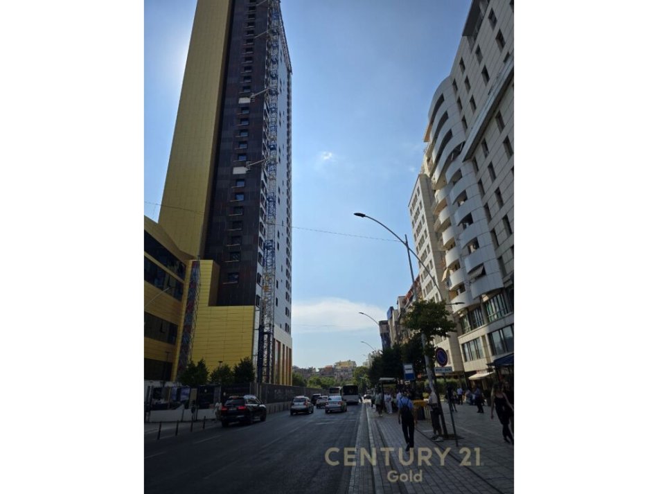 Tirane, shes apartament 3+1+2+ VERANDE , 181 m² 320.000 € (Rruga Bardhok Biba, Sheshi Skënderbej (Qendër))