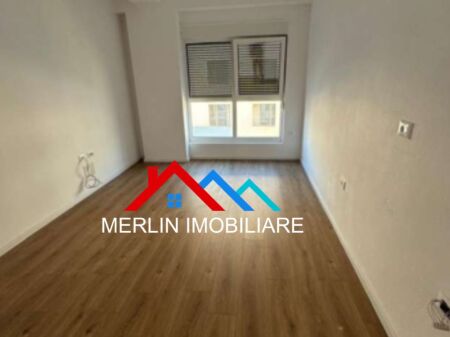 Tirane, shitet apartament 1+1+Aneks+Ballkon Kati 6, 61 m² 85.000 € (Ali Demi)