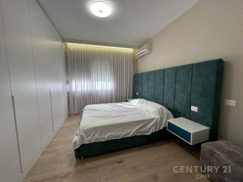 Tirane, shes apartament 2+1+2 , 113 m² 240.000 € (Zogu I Zi)
