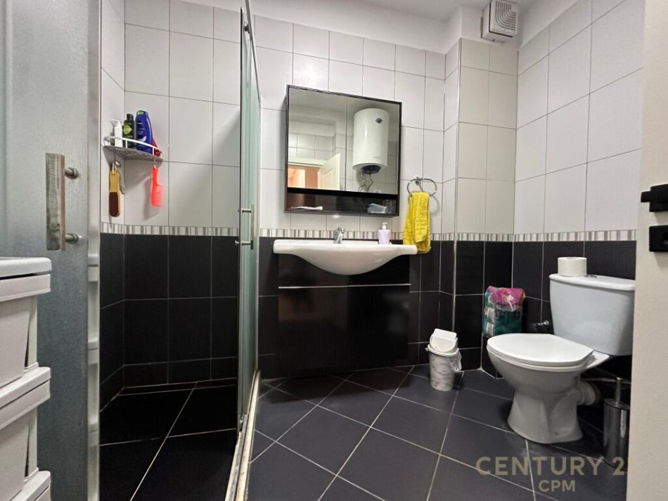 Tirane, shes apartament 2+1+2 , 113 m² 240.000 € (Zogu I Zi)