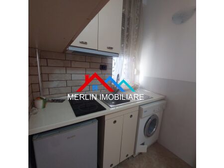 Tirane, jepet me qera garsonier 1+1 Kati 2, 37 m² 470 € (Rruga 5 Maji)