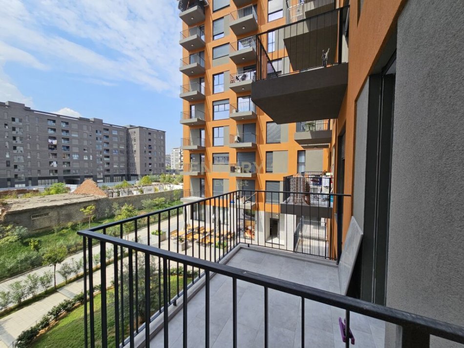 Tirane, shitet apartament 2+1 Kati 2, 98 m² 185.000 € (varri bamit)