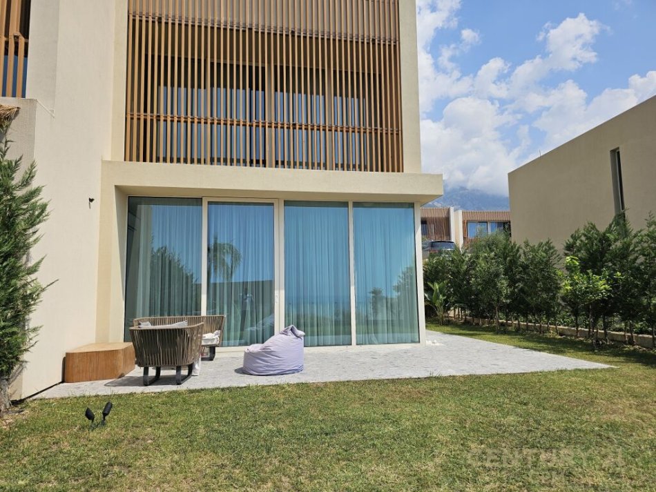 Vlore, shes Vile 2+1 Kati 1, 147 m² 980.000 €