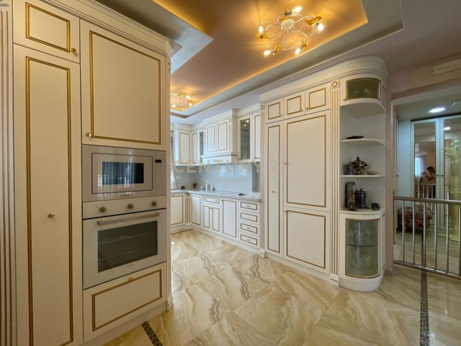 SHESIM, PENTHOUSE MODERN 4+1+2 me POST PARKIMI ‼️Neom99585