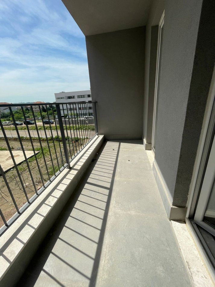 Tirane, shitet apartament 2+1+Aneks+Ballkon Kati 2, 125 m² 122.000 € (Univers City)