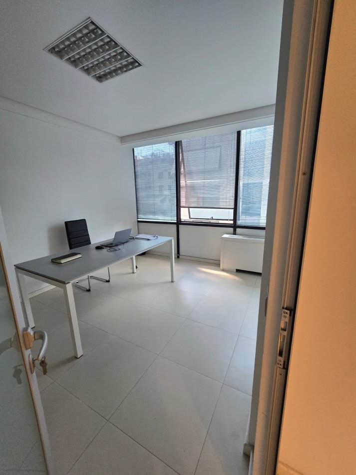 Tirane, shitet ambjent biznesi Kati 2, 91 m² 340.000 €