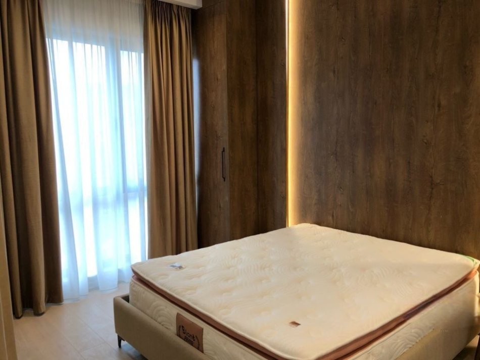 Tirane, shitet apartament 1+1 Kati 5, 70 m² 159.000 € (Pazari Ri)