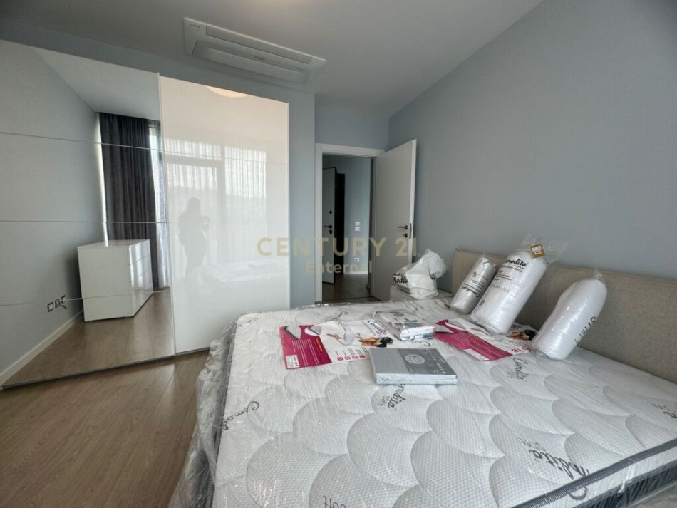 Tirane, jepet me qera apartament 1+1 Kati 6, 77 m² 1.000 € (Rruga e Kosovareve)