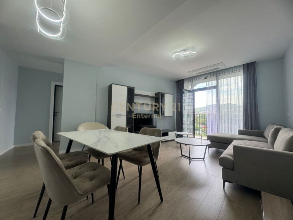 Tirane, jepet me qera apartament 1+1 Kati 6, 77 m² 1.000 € (Rruga e Kosovareve)