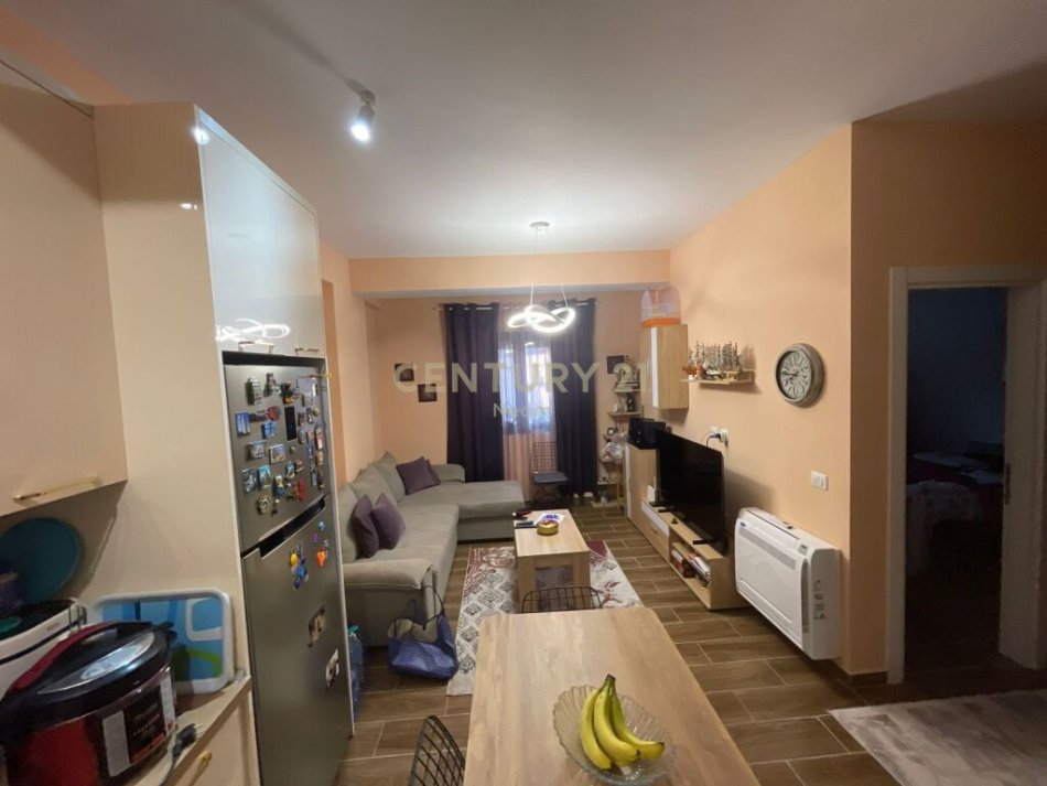 Tirane, jap me qera apartament 2+1+2+Ballkon , 81 m² 600 € (Kodra e Diellit Residence)