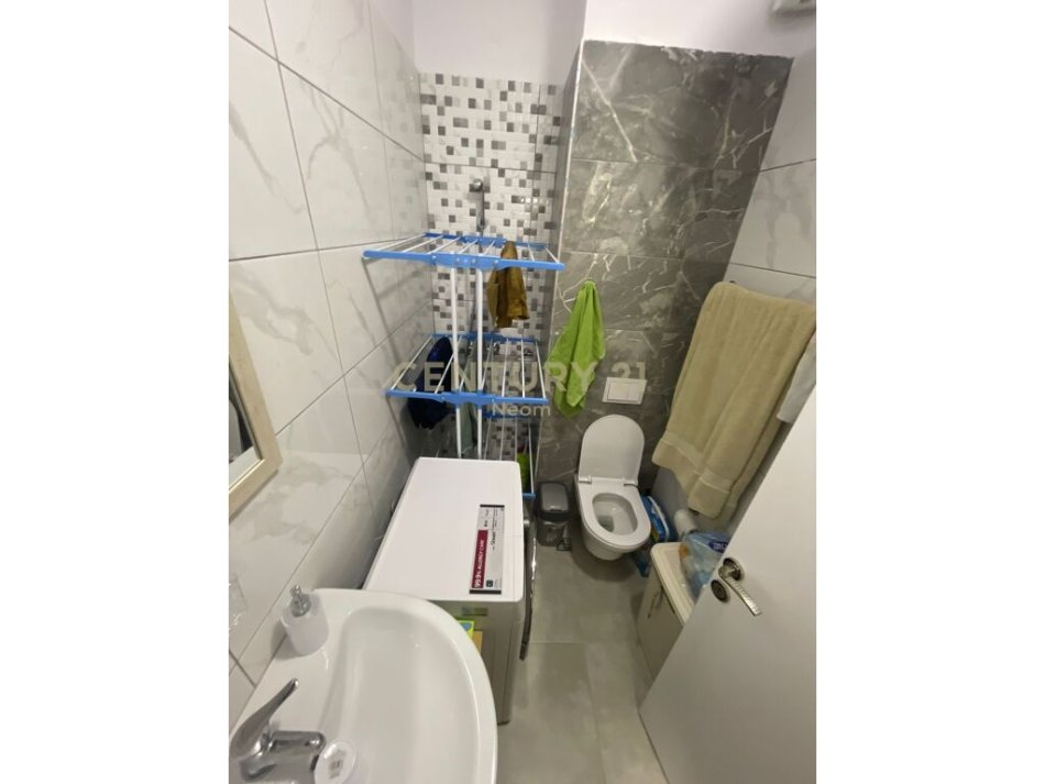 Tirane, jap me qera apartament 2+1+2+Ballkon , 81 m² 600 € (Kodra e Diellit Residence)