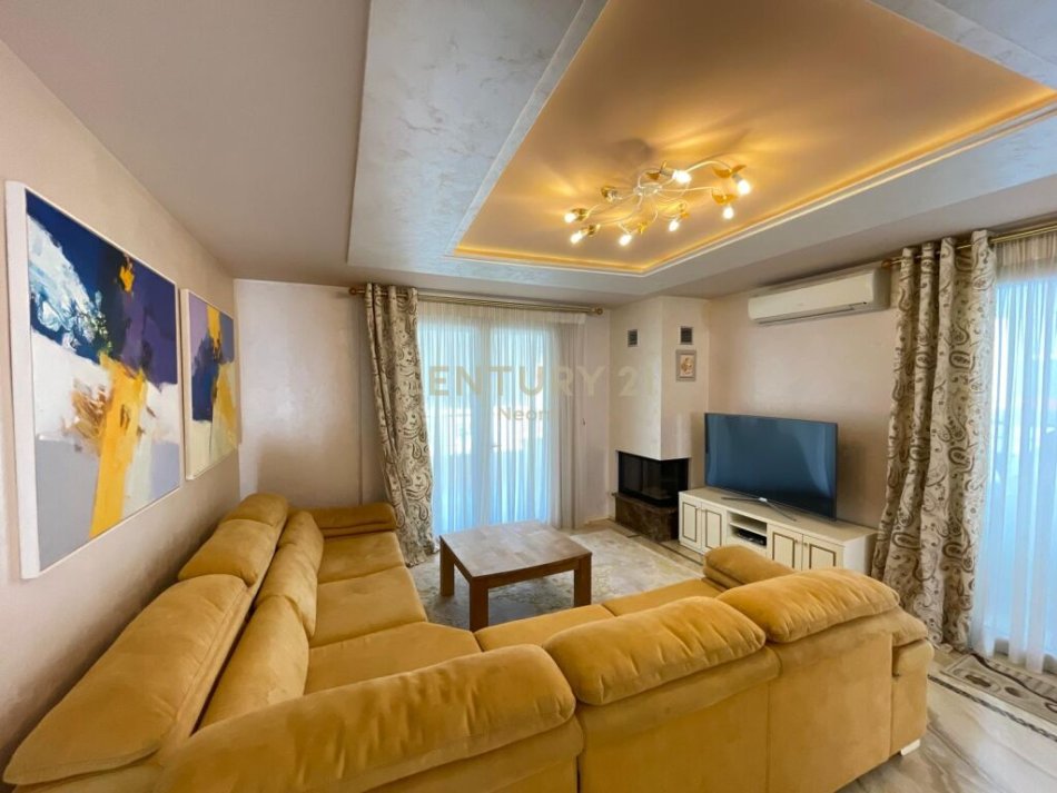 QIRA, PENTHOUSE MODERN 4+1+2 me POST PARKIMI ‼️Neom99812