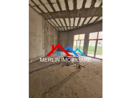 Tirane, shitet ambjent biznesi Kati 0, 120 m² 198.000 € (Liqeni i Thate)