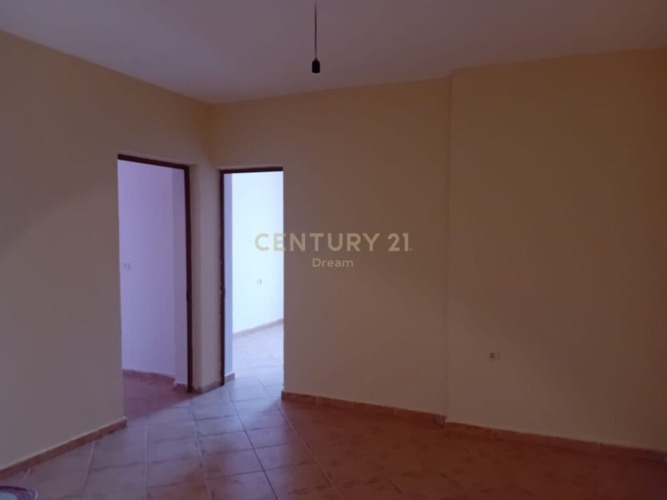 Jepet me Qira Apartament 2+1 Prane shkolles Emin Duraku tek Ish-Ekspozita!!  DREAM99903