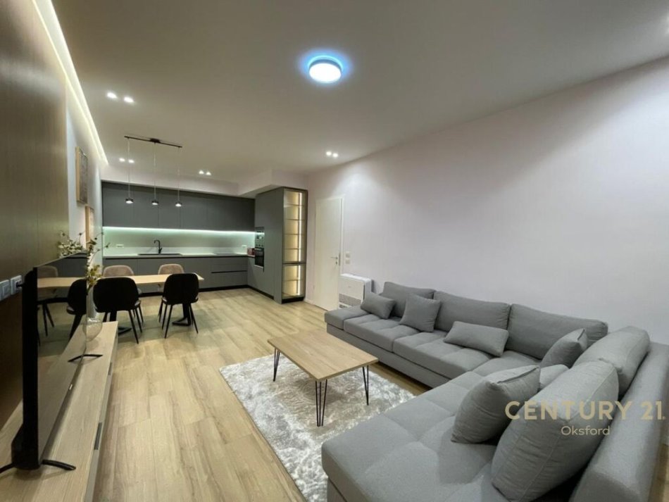Tirane, jap me qera apartament 2+1+POST PARKIMI , 126 m² 1.500 € (Liqeni i Thatë)
