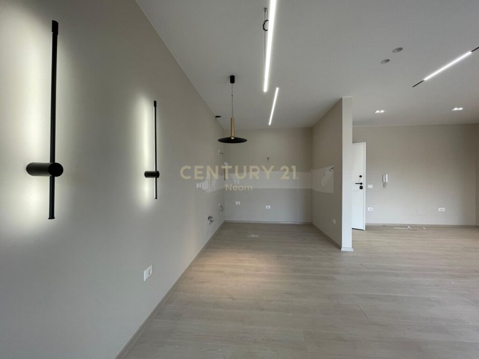 JAPIM ME QIRA APARTAMENT 1+1 TE LIQENI I THATE!Neom100091