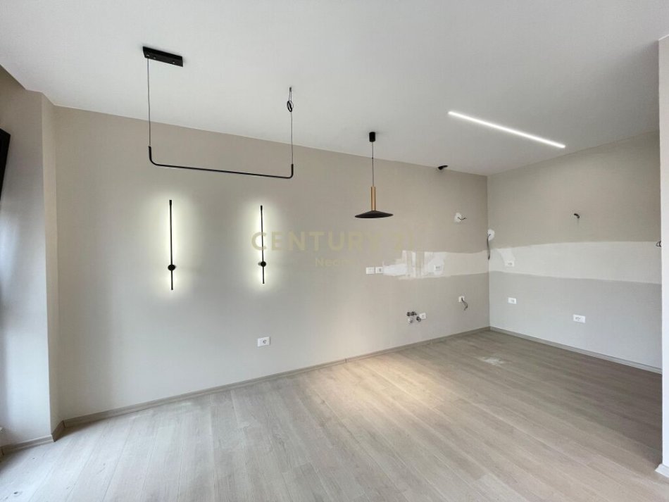 JAPIM ME QIRA APARTAMENT 1+1 TE LIQENI I THATE!Neom100091