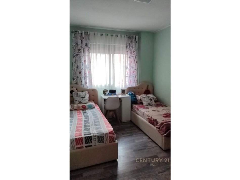 Tirane, shes apartament 2+1 Kati 4, 88 m² 120.000 € 