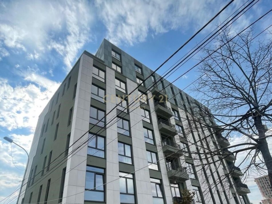Tirane, shes apartament 1+1+Aneks+Ballkon Kati 4, 71 m² 155.000 € (Bulevardi i Ri Tirana, Albania)
