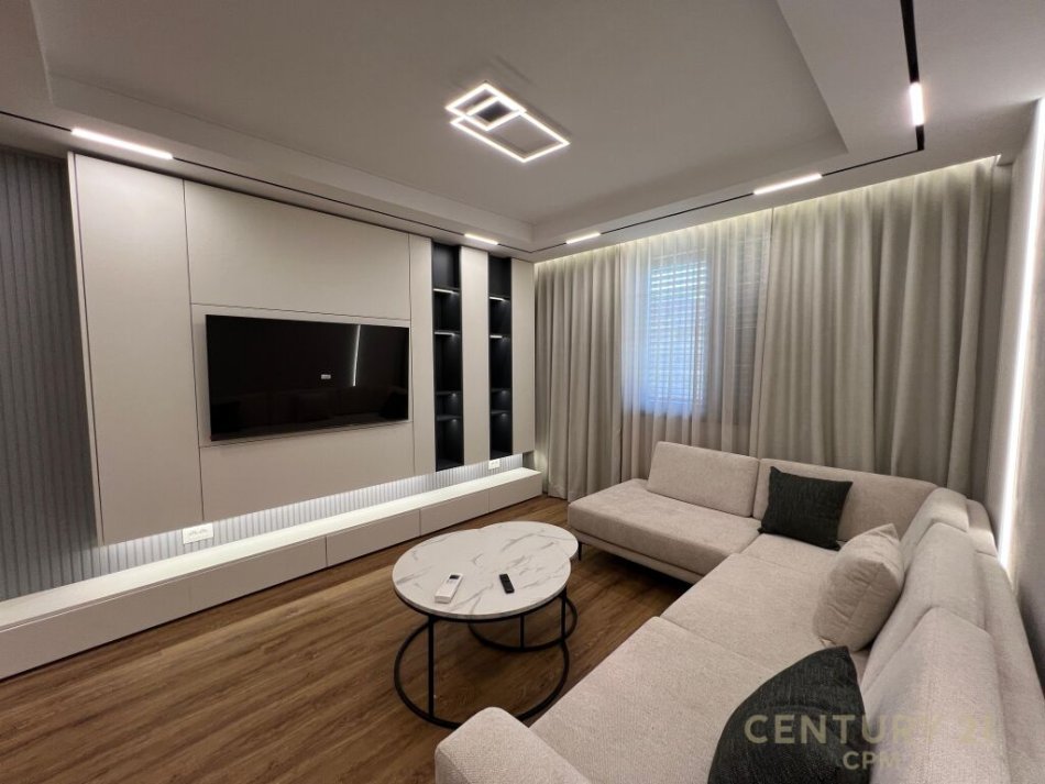 Tirane, jepet me qera apartament 2+1 Kati 2, 97 m² 1.500 € (sheshi willson)