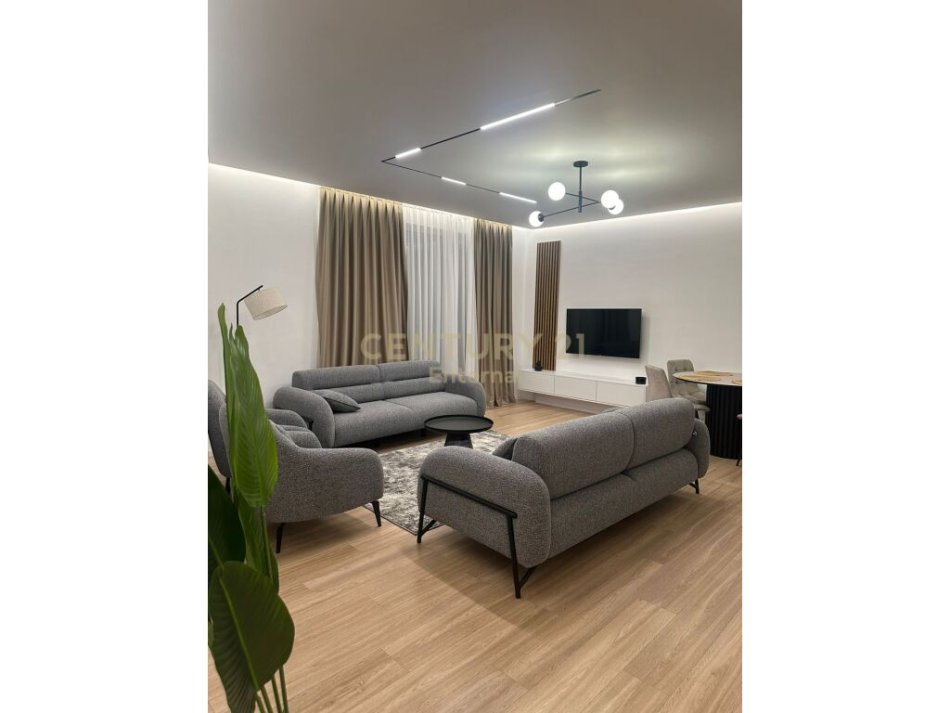 Tirane, jepet me qera apartament 2+1+Aneks+Ballkon Kati 3, 105 m² 1.000 € (Bulevardi i Ri)