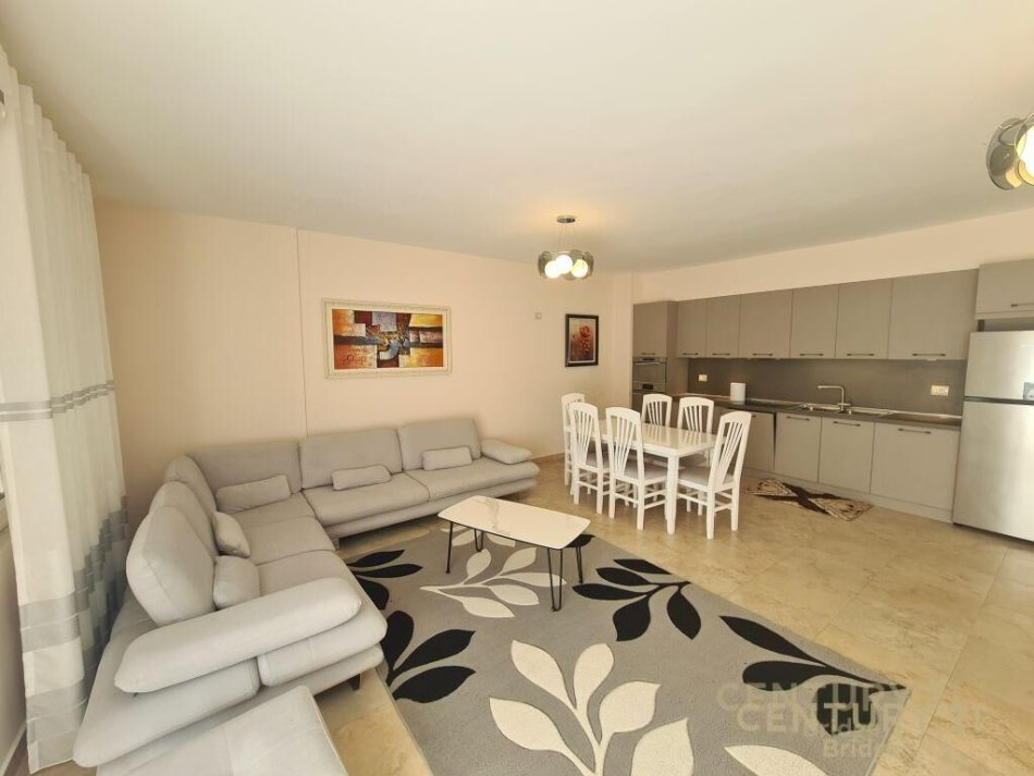 Tirane, jap me qera apartament 2+1+2+Ballkon , 125 m² 700 € (Kodra e Diellit)