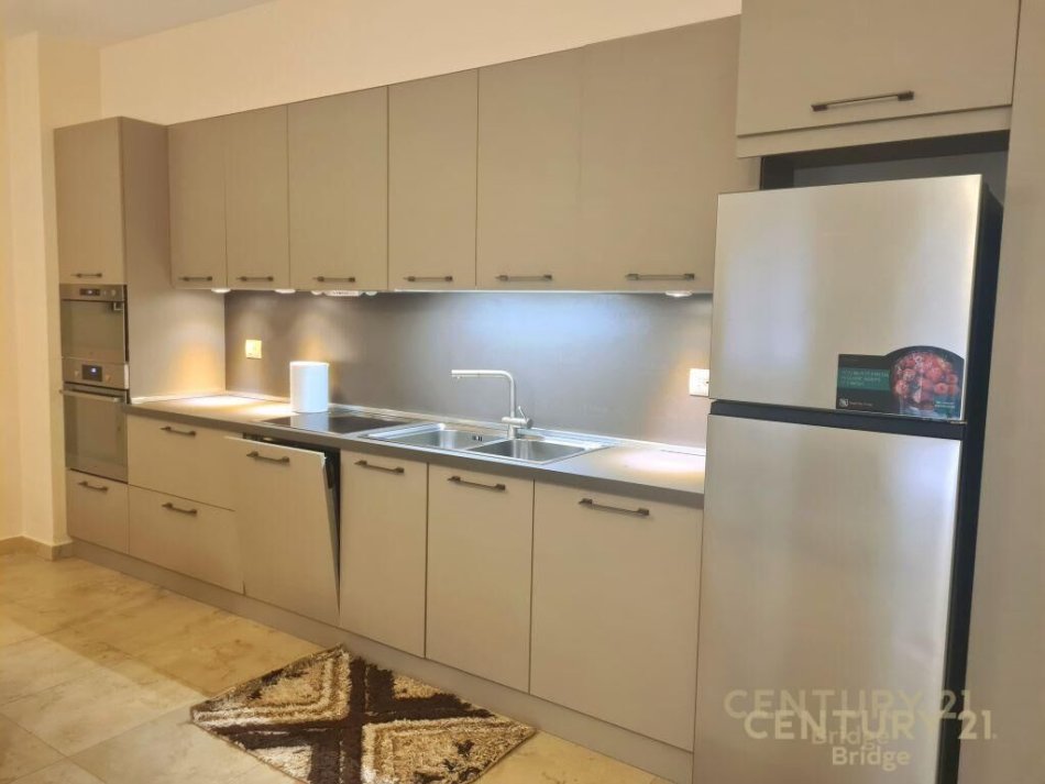 Tirane, jap me qera apartament 2+1+2+Ballkon , 125 m² 700 € (Kodra e Diellit)
