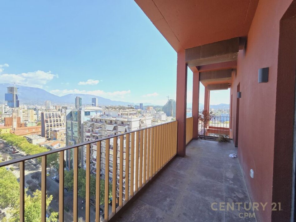 Tirane, shes apartament 2+1 Kati 13, 118 m² 266.000 € 