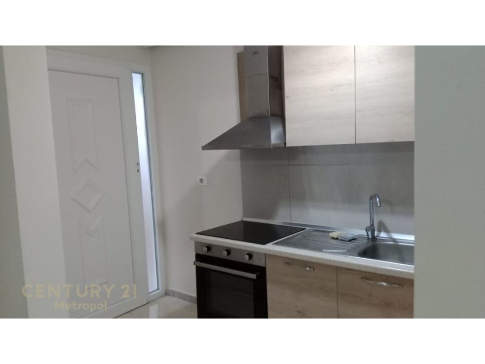 Tirane, shes apartament 1+1 Kati 1, 64 m² 105.000 € 