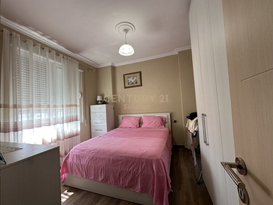 Tirane, shitet 2+1+Ballkon Kati 6, 103 m² 140.000 € (Astiri)