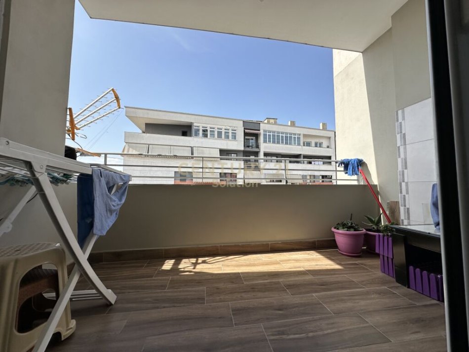 Tirane, shitet 2+1+Ballkon Kati 6, 103 m² 140.000 € (Astiri)