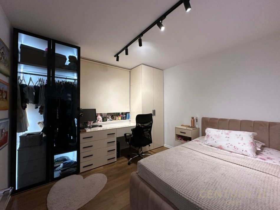 Tirane, shitet apartament 3+1 Kati 3, 80 m² 178.000 € (shkolla e baletit)
