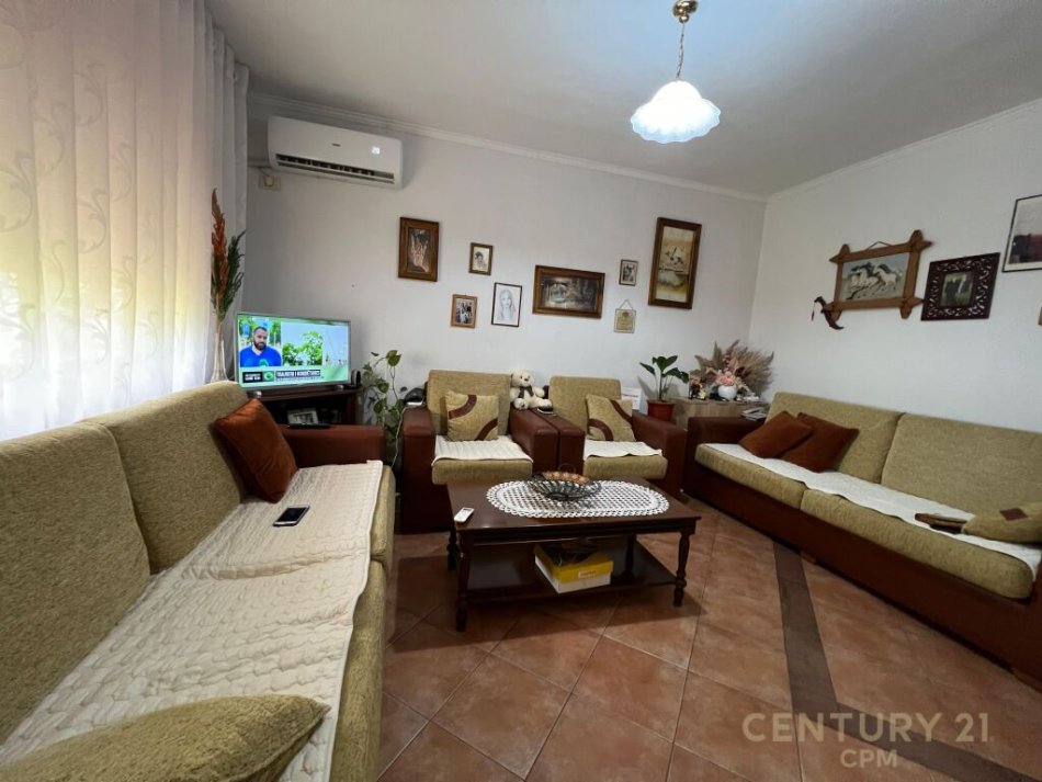 SHESIM APARTAMENT 1+1 PRANE 21 DHJETORIT! bot100409