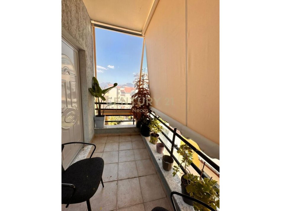 Tirane, shes apartament 2+1 Kati 5, 88 m² 250.000 € 
