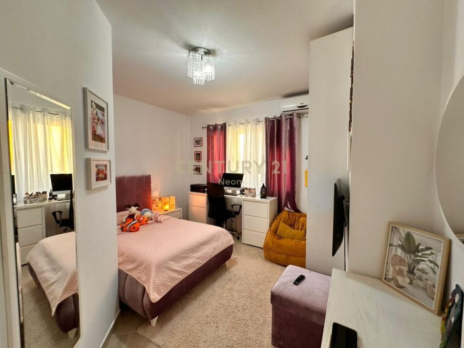 Tirane, shes apartament 2+1 Kati 5, 88 m² 250.000 € 