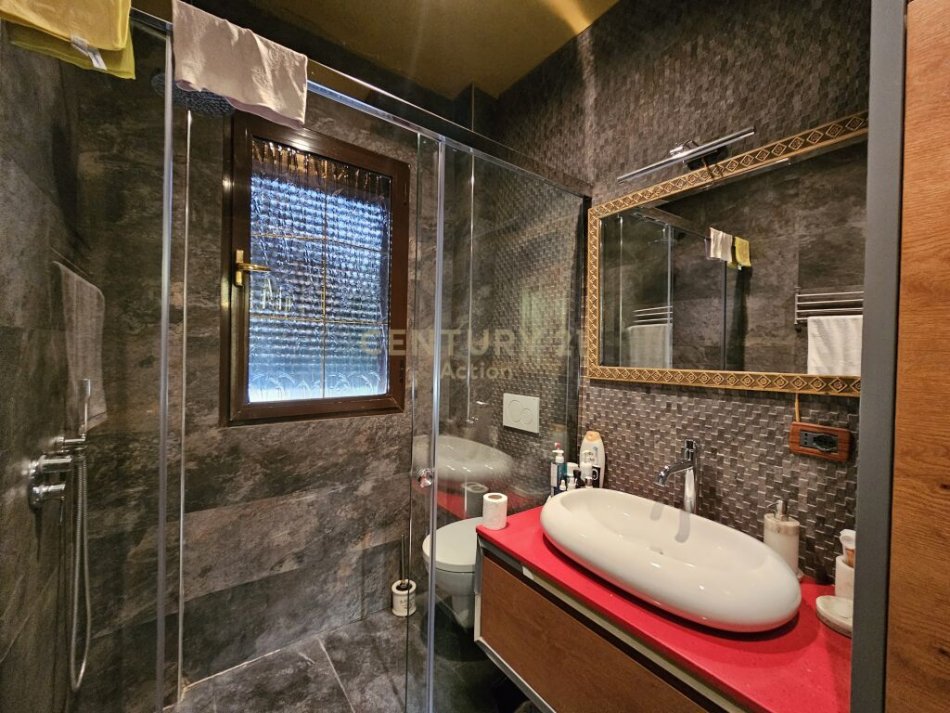 Tirane, shes apartament 2+1 Kati 2, 70 m² 120.000 € 