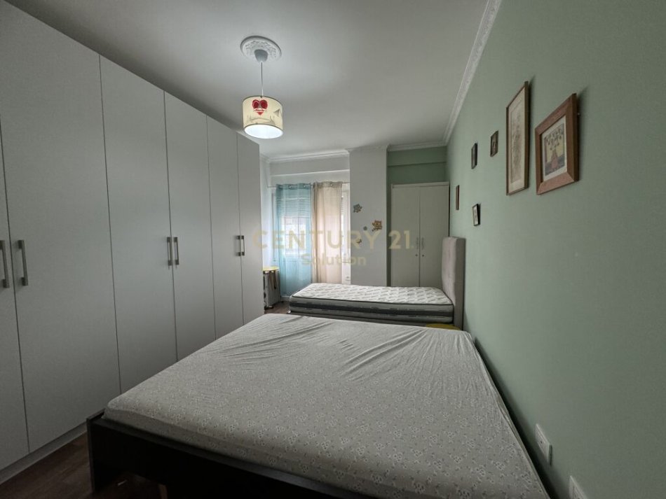 Tirane, shitet apartament 2+1 Kati 7, 97 m² 127.000 € (astir)