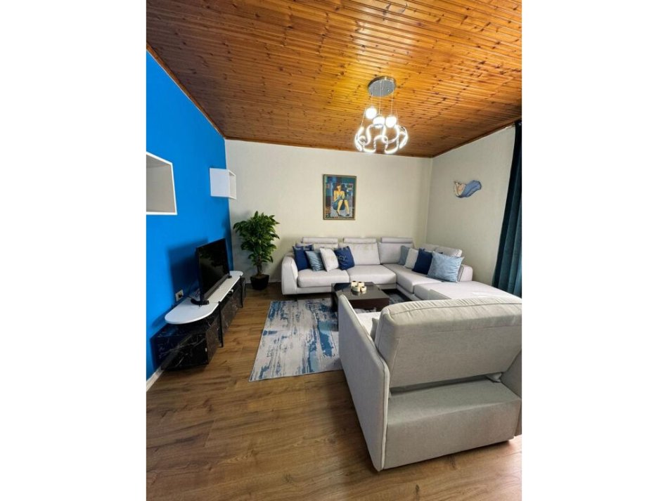 Tirane, shitet apartament 1+1 Kati 6, 76 m² (shallvaret)