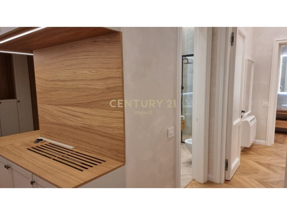 Tirane, shes apartament 3+1 Kati 3, 220 m² 490.000 € 