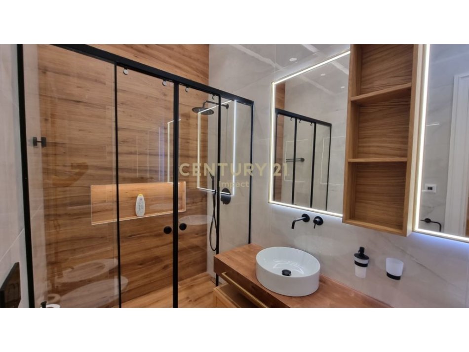 Tirane, shes apartament 3+1+2 , 220 m² 490.000 € (SECRET GARDEN RESIDENCE, Qendra Tregtare TEG)