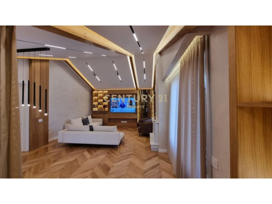 Tirane, shes apartament 3+1 Kati 3, 220 m² 490.000 € 