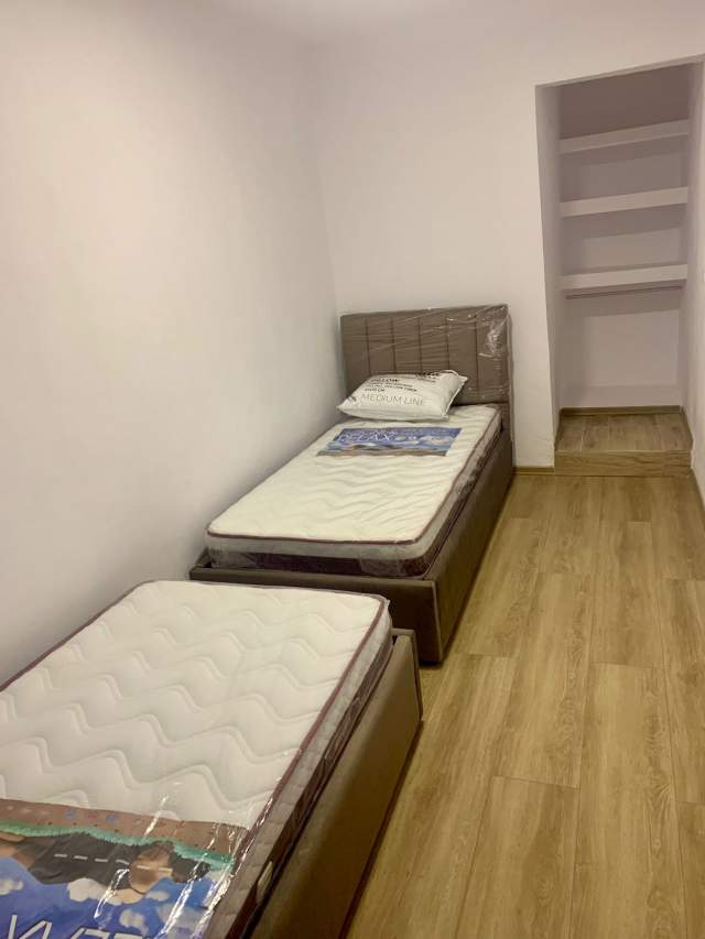 Tirane, jepet me qera shtepi 1+1+BLK Kati 1, 40 m² 600 Euro (pas Drejtorise se Tatimeve)
